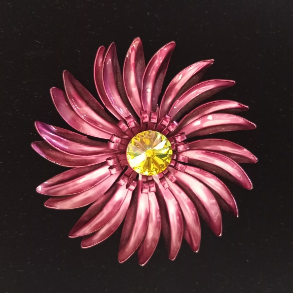 Vintage 1960's Flower Pin with Large Yellow Center Rhinestone